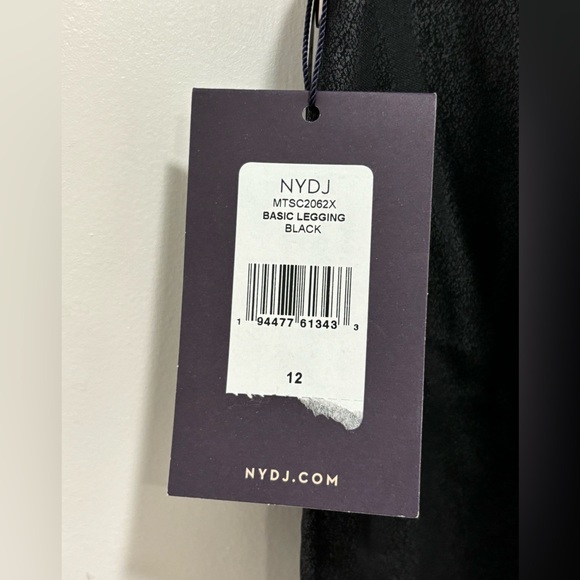 NWT NYDJ lift tuck technology coated basic leggings. Size 12 - Picture 6 of 10